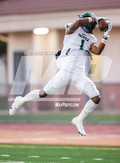 Thumbnail 3 in Pacifica @ Oxnard photogallery.