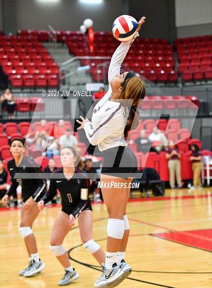 Thumbnail 3 in Lewisville @ Coppell photogallery.