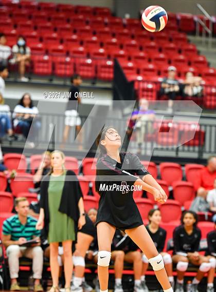 Thumbnail 3 in Lewisville @ Coppell photogallery.