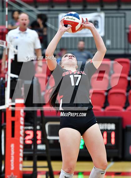 Thumbnail 3 in Lewisville @ Coppell photogallery.