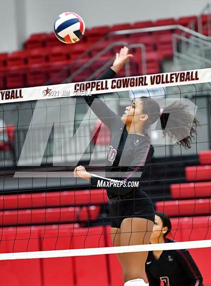 Thumbnail 1 in Lewisville @ Coppell photogallery.