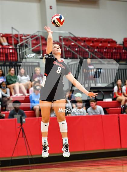 Thumbnail 1 in Lewisville @ Coppell photogallery.