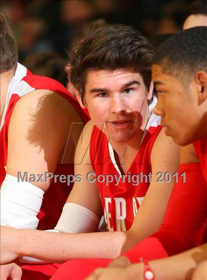Thumbnail 3 in Price @ Mater Dei (Nike Extravaganza) photogallery.