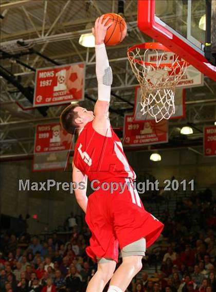 Thumbnail 1 in Price @ Mater Dei (Nike Extravaganza) photogallery.