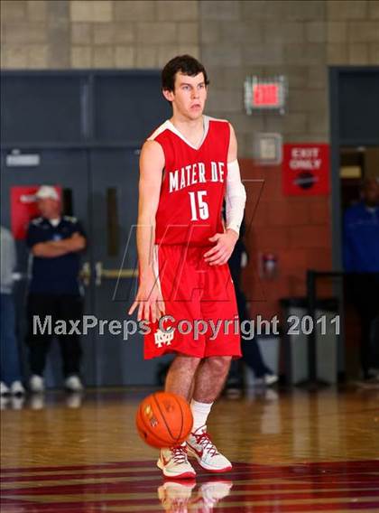 Thumbnail 3 in Price @ Mater Dei (Nike Extravaganza) photogallery.