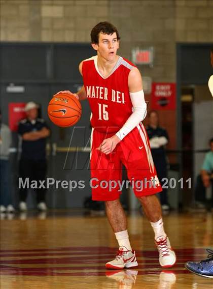 Thumbnail 1 in Price @ Mater Dei (Nike Extravaganza) photogallery.
