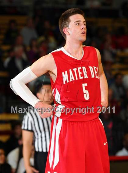 Thumbnail 3 in Price @ Mater Dei (Nike Extravaganza) photogallery.