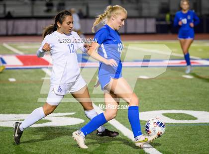 Thumbnail 3 in Santa Margarita vs Los Alamitos (CIF Division 1 Regional Final) photogallery.