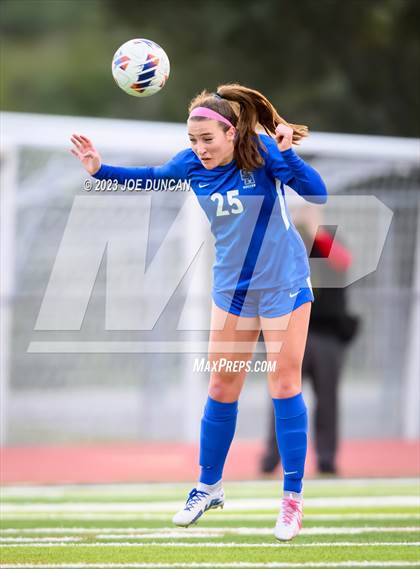 Thumbnail 1 in Santa Margarita vs Los Alamitos (CIF Division 1 Regional Final) photogallery.