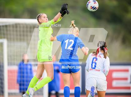 Thumbnail 1 in Santa Margarita vs Los Alamitos (CIF Division 1 Regional Final) photogallery.