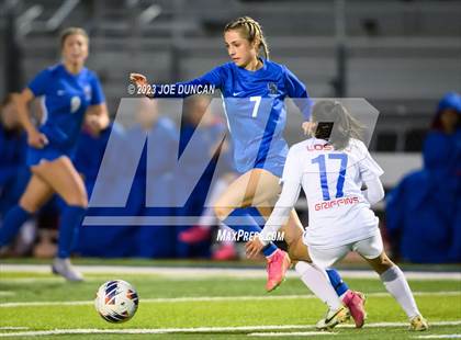 Thumbnail 1 in Santa Margarita vs Los Alamitos (CIF Division 1 Regional Final) photogallery.