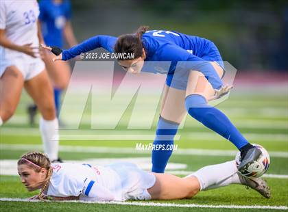 Thumbnail 1 in Santa Margarita vs Los Alamitos (CIF Division 1 Regional Final) photogallery.