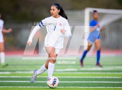 Thumbnail 1 in Santa Margarita vs Los Alamitos (CIF Division 1 Regional Final) photogallery.