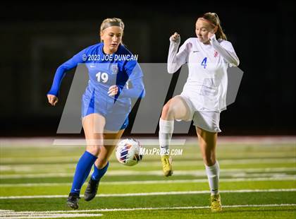 Thumbnail 1 in Santa Margarita vs Los Alamitos (CIF Division 1 Regional Final) photogallery.
