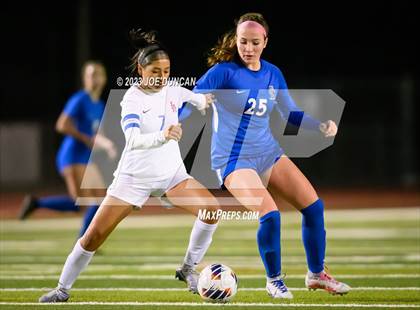 Thumbnail 1 in Santa Margarita vs Los Alamitos (CIF Division 1 Regional Final) photogallery.