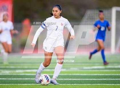 Thumbnail 3 in Santa Margarita vs Los Alamitos (CIF Division 1 Regional Final) photogallery.