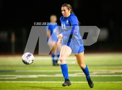 Thumbnail 3 in Santa Margarita vs Los Alamitos (CIF Division 1 Regional Final) photogallery.