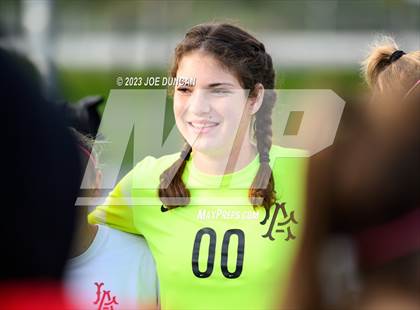 Thumbnail 3 in Santa Margarita vs Los Alamitos (CIF Division 1 Regional Final) photogallery.