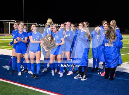 Thumbnail 3 in Santa Margarita vs Los Alamitos (CIF Division 1 Regional Final) photogallery.