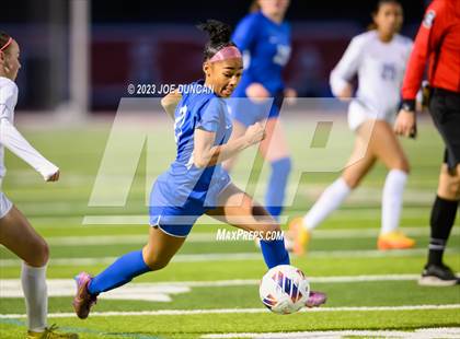 Thumbnail 1 in Santa Margarita vs Los Alamitos (CIF Division 1 Regional Final) photogallery.
