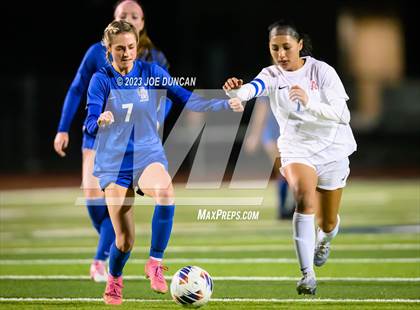 Thumbnail 3 in Santa Margarita vs Los Alamitos (CIF Division 1 Regional Final) photogallery.