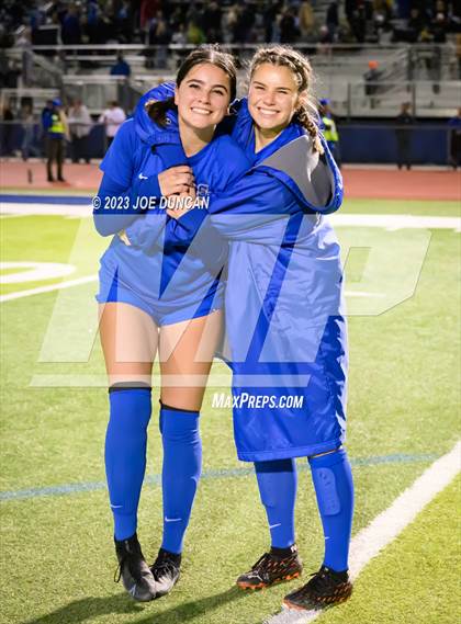 Thumbnail 1 in Santa Margarita vs Los Alamitos (CIF Division 1 Regional Final) photogallery.