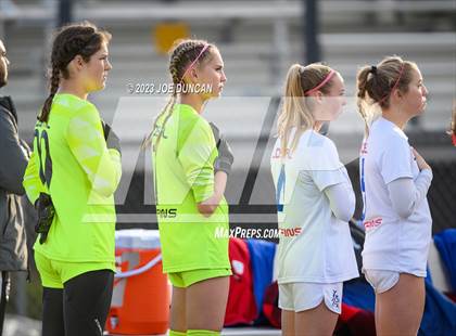 Thumbnail 3 in Santa Margarita vs Los Alamitos (CIF Division 1 Regional Final) photogallery.