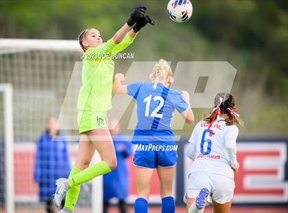 Thumbnail 3 in Santa Margarita vs Los Alamitos (CIF Division 1 Regional Final) photogallery.