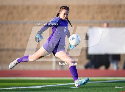 Thumbnail 3 in Santa Margarita vs Los Alamitos (CIF Division 1 Regional Final) photogallery.
