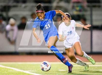 Thumbnail 1 in Santa Margarita vs Los Alamitos (CIF Division 1 Regional Final) photogallery.