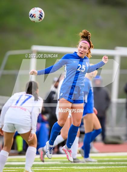 Thumbnail 1 in Santa Margarita vs Los Alamitos (CIF Division 1 Regional Final) photogallery.