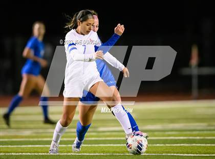 Thumbnail 1 in Santa Margarita vs Los Alamitos (CIF Division 1 Regional Final) photogallery.