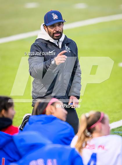 Thumbnail 2 in Santa Margarita vs Los Alamitos (CIF Division 1 Regional Final) photogallery.