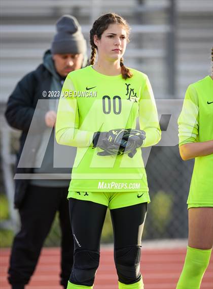 Thumbnail 2 in Santa Margarita vs Los Alamitos (CIF Division 1 Regional Final) photogallery.