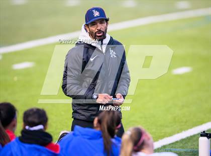 Thumbnail 3 in Santa Margarita vs Los Alamitos (CIF Division 1 Regional Final) photogallery.