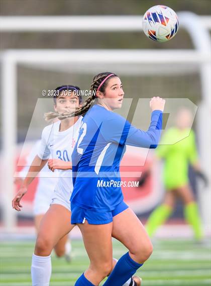 Thumbnail 3 in Santa Margarita vs Los Alamitos (CIF Division 1 Regional Final) photogallery.