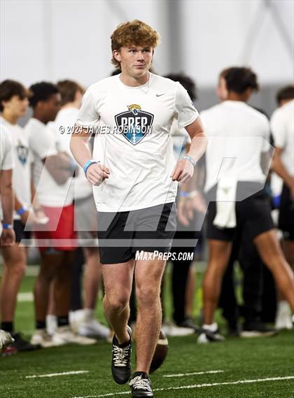 Thumbnail 2 in Jaguars QB Skills Challenge (Finals) photogallery.