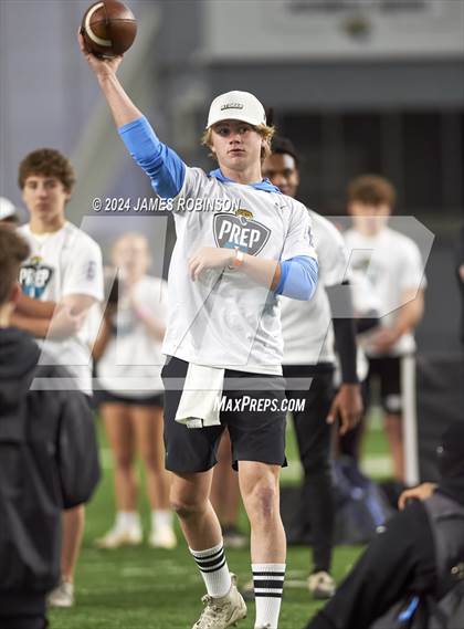 Thumbnail 1 in Jaguars QB Skills Challenge (Finals) photogallery.