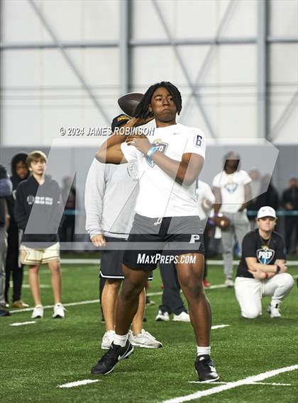 Thumbnail 1 in Jaguars QB Skills Challenge (Finals) photogallery.