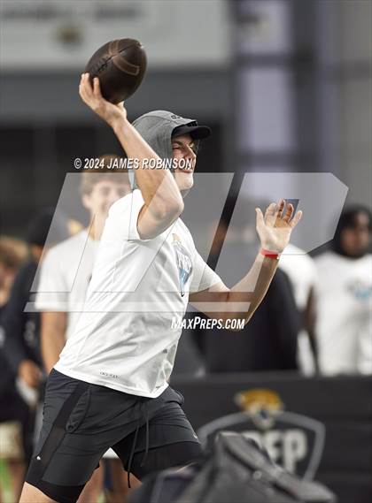 Thumbnail 1 in Jaguars QB Skills Challenge (Finals) photogallery.