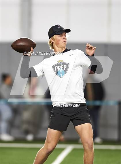 Thumbnail 1 in Jaguars QB Skills Challenge (Finals) photogallery.