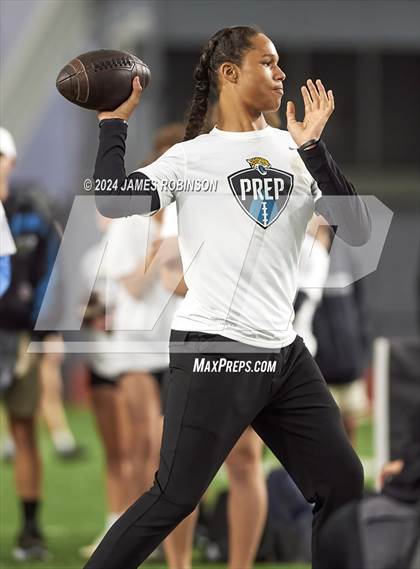 Thumbnail 3 in Jaguars QB Skills Challenge (Finals) photogallery.