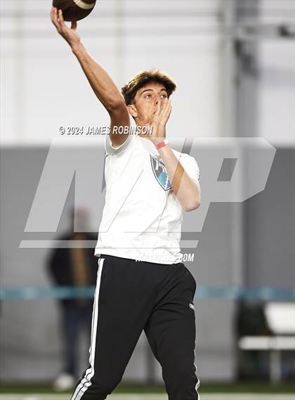Thumbnail 3 in Jaguars QB Skills Challenge (Finals) photogallery.