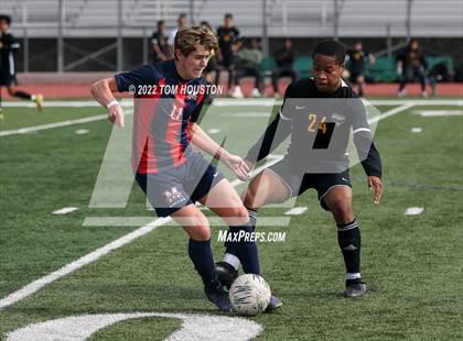 Thumbnail 1 in King/Drew vs. Maranatha photogallery.