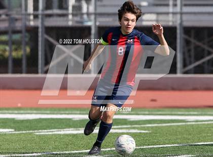 Thumbnail 3 in King/Drew vs. Maranatha photogallery.
