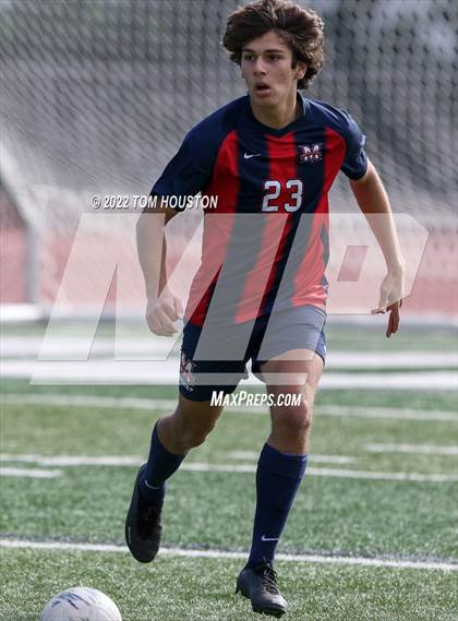 Thumbnail 3 in King/Drew vs. Maranatha photogallery.