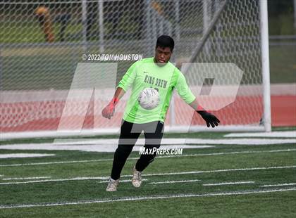 Thumbnail 2 in King/Drew vs. Maranatha photogallery.
