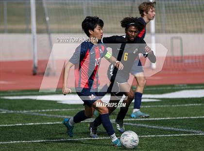 Thumbnail 2 in King/Drew vs. Maranatha photogallery.