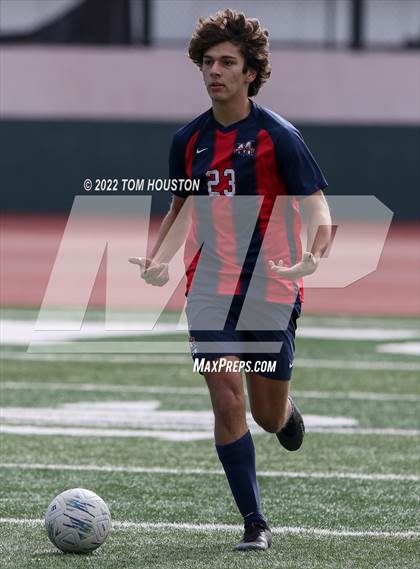 Thumbnail 2 in King/Drew vs. Maranatha photogallery.