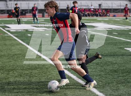 Thumbnail 2 in King/Drew vs. Maranatha photogallery.